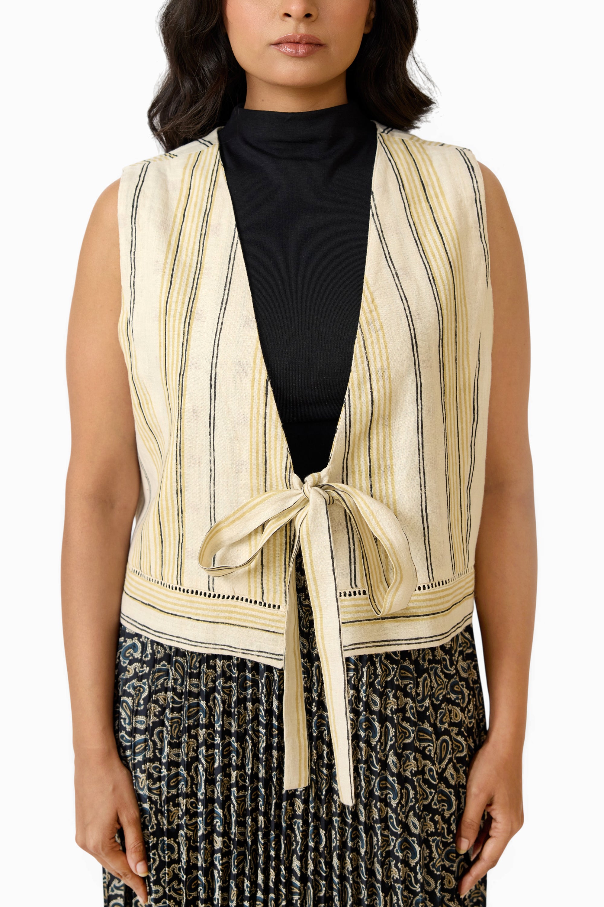 Tie Front Reversible Jacket – Clay Grid (Handloom | Reversible | Sizes S, M, L, XL)
